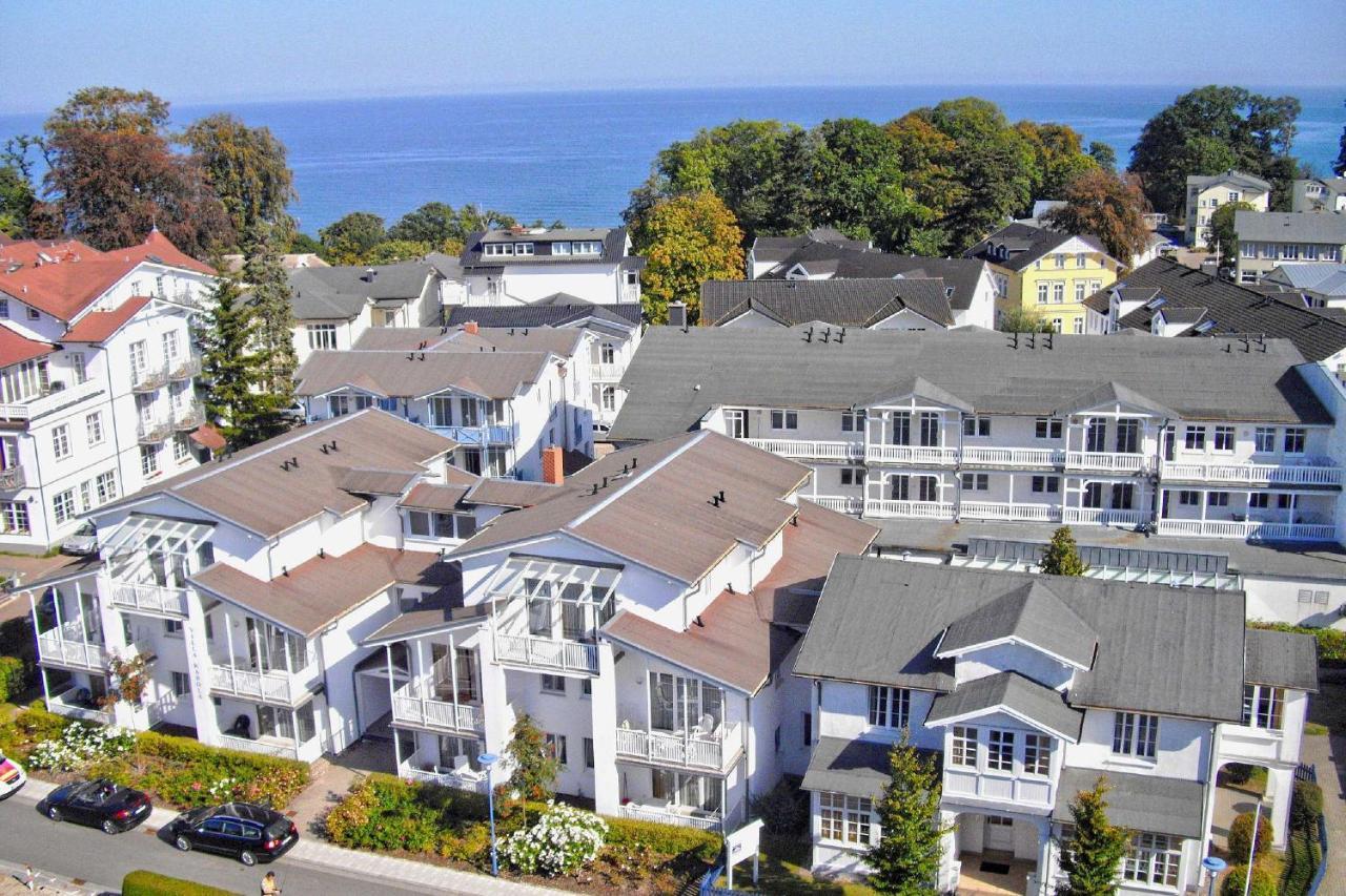 Balkon, Gratis Nutzung Vom Ahoi Erlebnisbad Und Sauna In Sellin - Villa Karola Fewo 09 Goehren  Eksteriør bilde